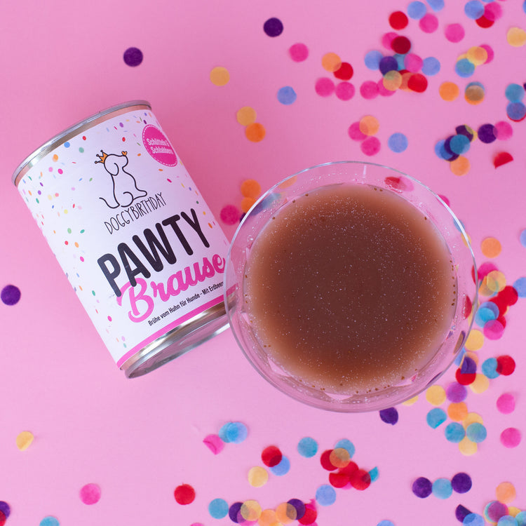 DoggyBirthday PAWTY-Brause - Hühnerknochenbrühe mit Erdbeere 400ml Dose
