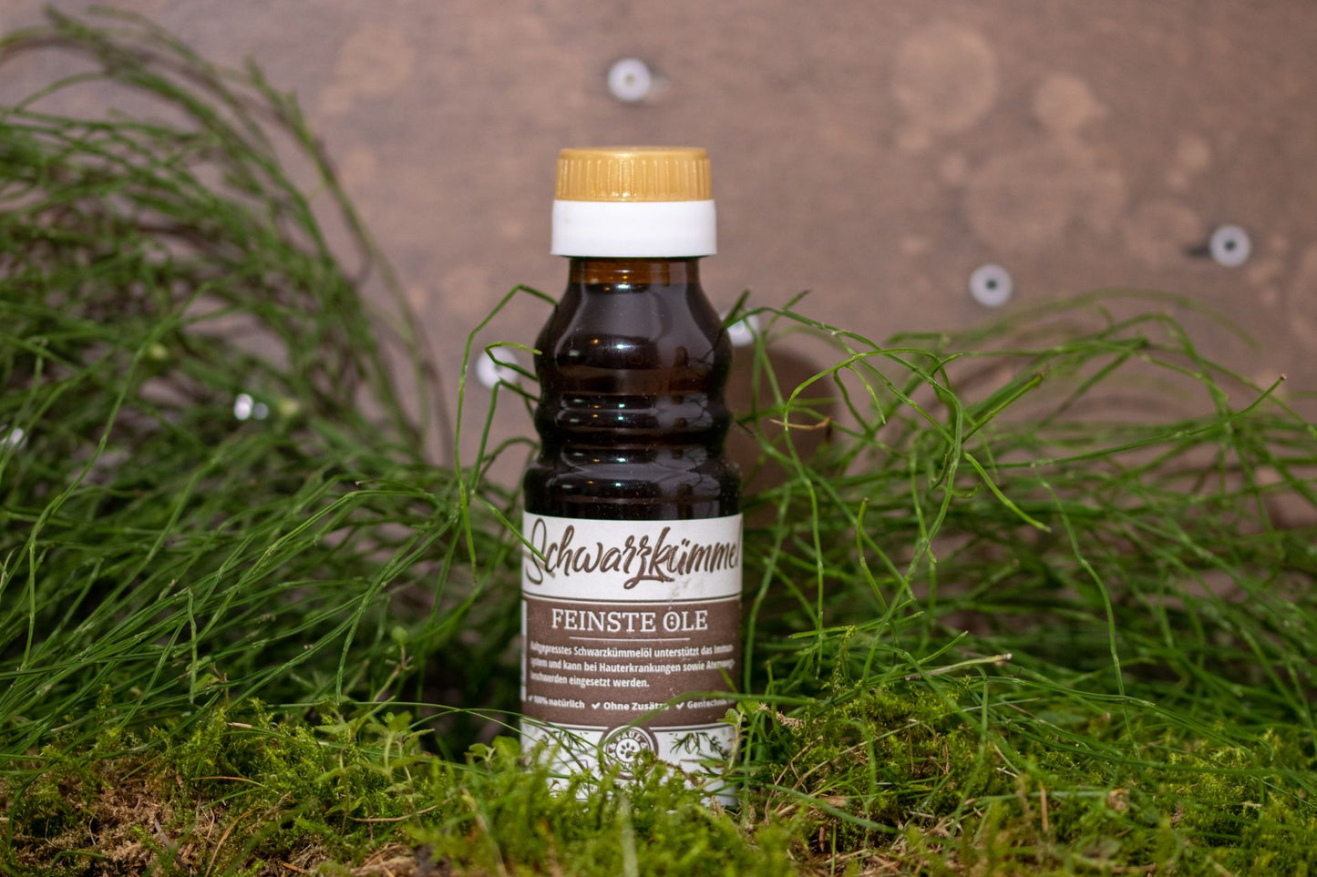Paul und Paulina Schwarzkümmelöl kaltgepresst 100ml Glasflasche